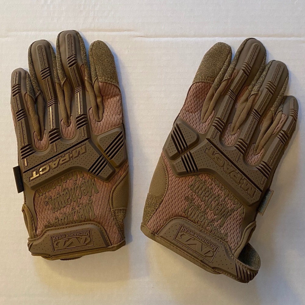 M-Pact Mechanix Motorcycle Gloves View 2